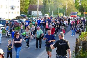 20250430 Maifeuer